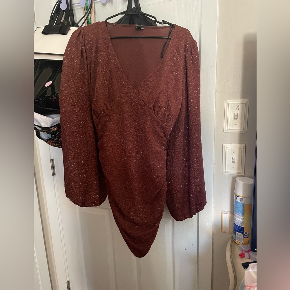 Windsor dress was brought but never used